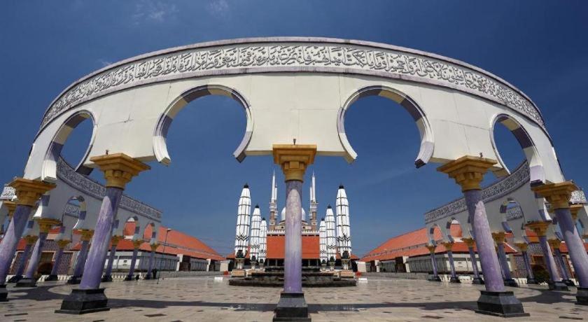 Horison Ultima Semarang Hotel Luaran gambar