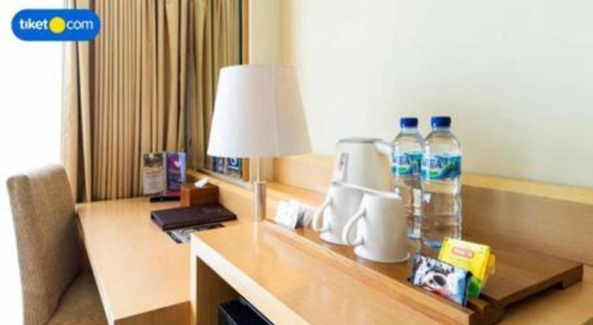 Horison Ultima Semarang Hotel Luaran gambar