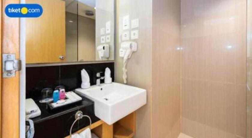 Horison Ultima Semarang Hotel Luaran gambar